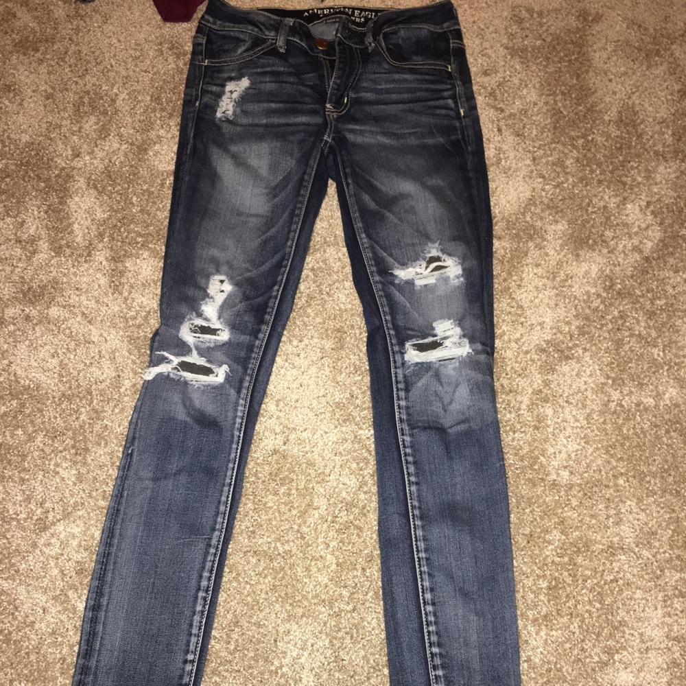 dark blue jeans